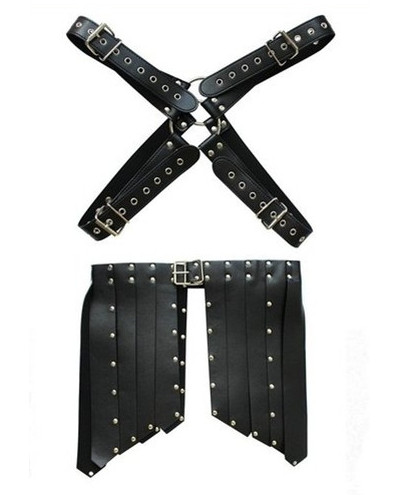 Kit Harnais et Kilt Simili 