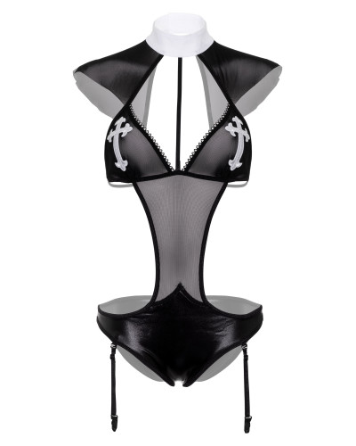 Tenue de None sexy 