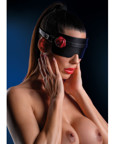 Masque Wild Roses 